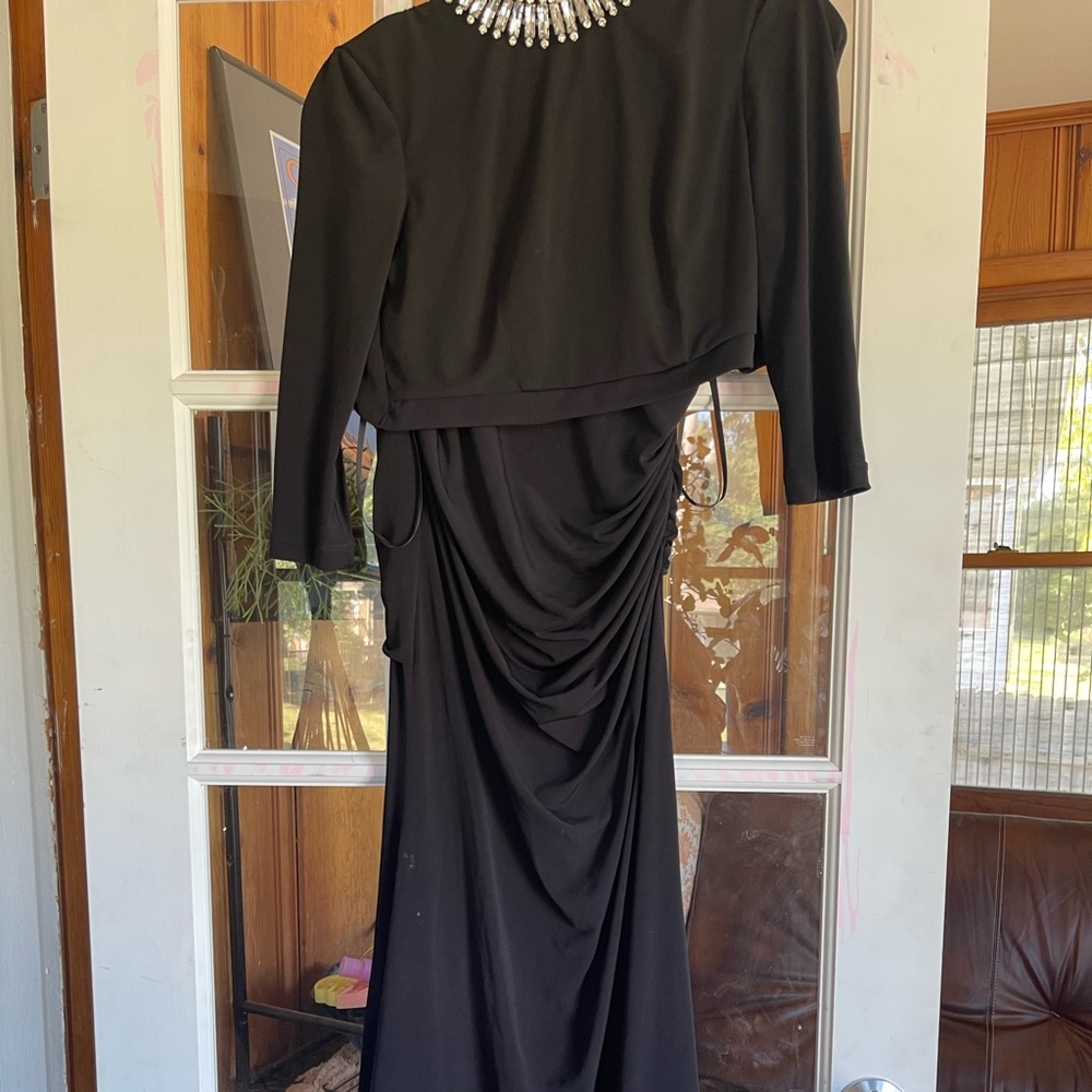 Black elegant prom dress - Picture 4 of 7